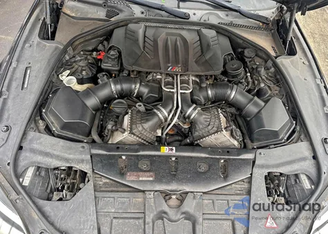 2013 BMW M6 z USA, uszkodzony, nr VIN WBSLX9C52DD159842